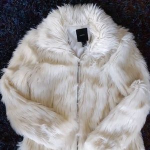Forever 21 Women's Faux Fur Coat